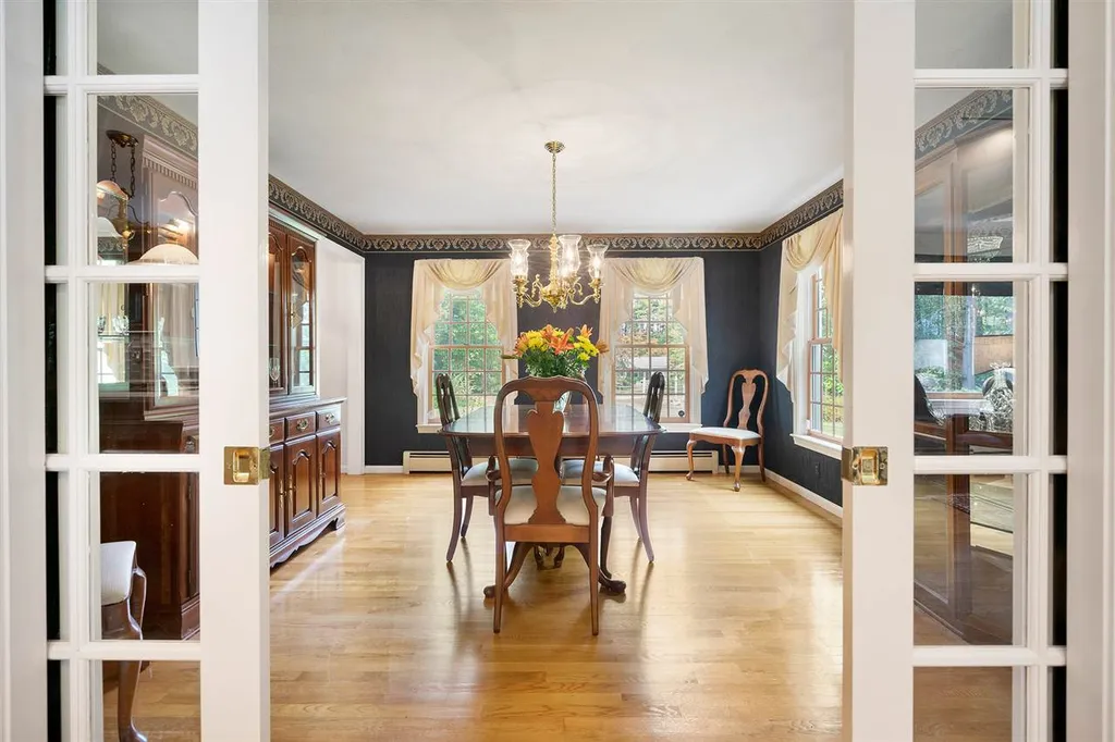 4a Pinewood Drive Amherst NH 03031