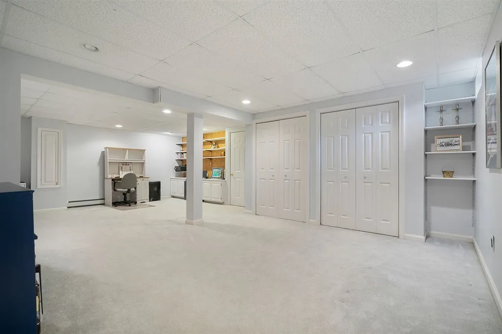 4a Pinewood Drive Amherst NH 03031