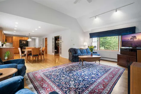 4a Pinewood Drive Amherst NH 03031
