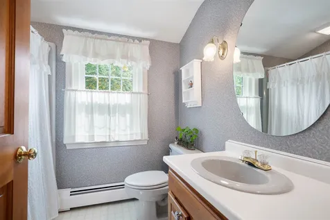 4a Pinewood Drive Amherst NH 03031