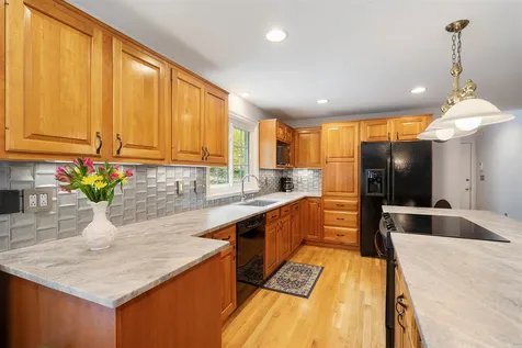 4a Pinewood Drive Amherst NH 03031