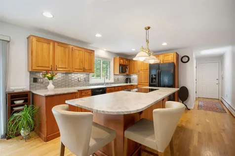 4a Pinewood Drive Amherst NH 03031