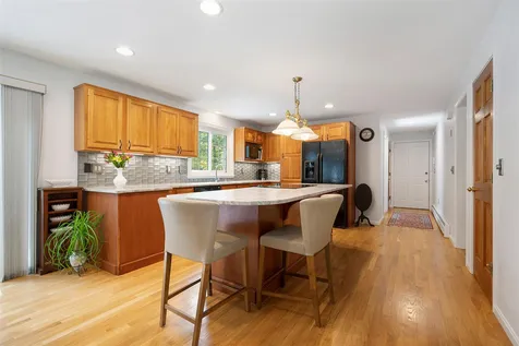 4a Pinewood Drive Amherst NH 03031