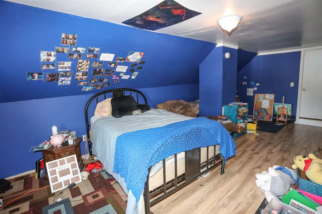 97 Ash Street Nashua NH 03060