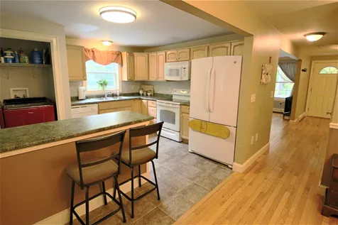 462 Berry Road New Durham NH 03855