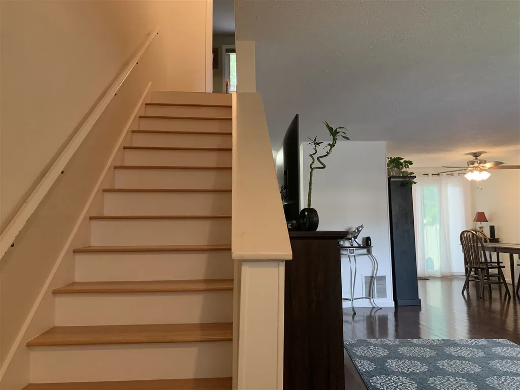 8b Cedarbrook Village Rochester NH 03867