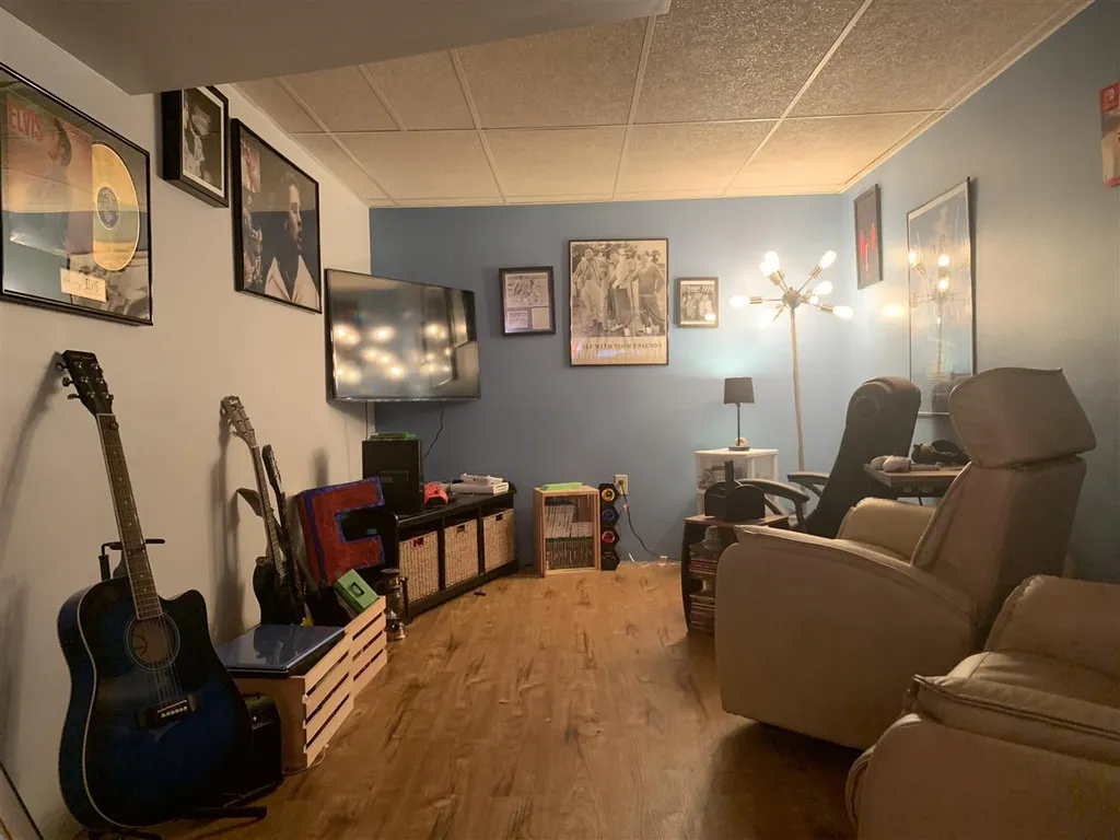 8b Cedarbrook Village Rochester NH 03867