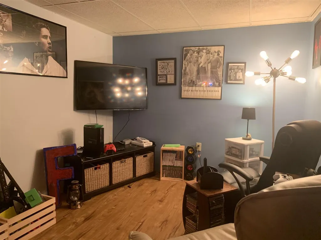 8b Cedarbrook Village Rochester NH 03867