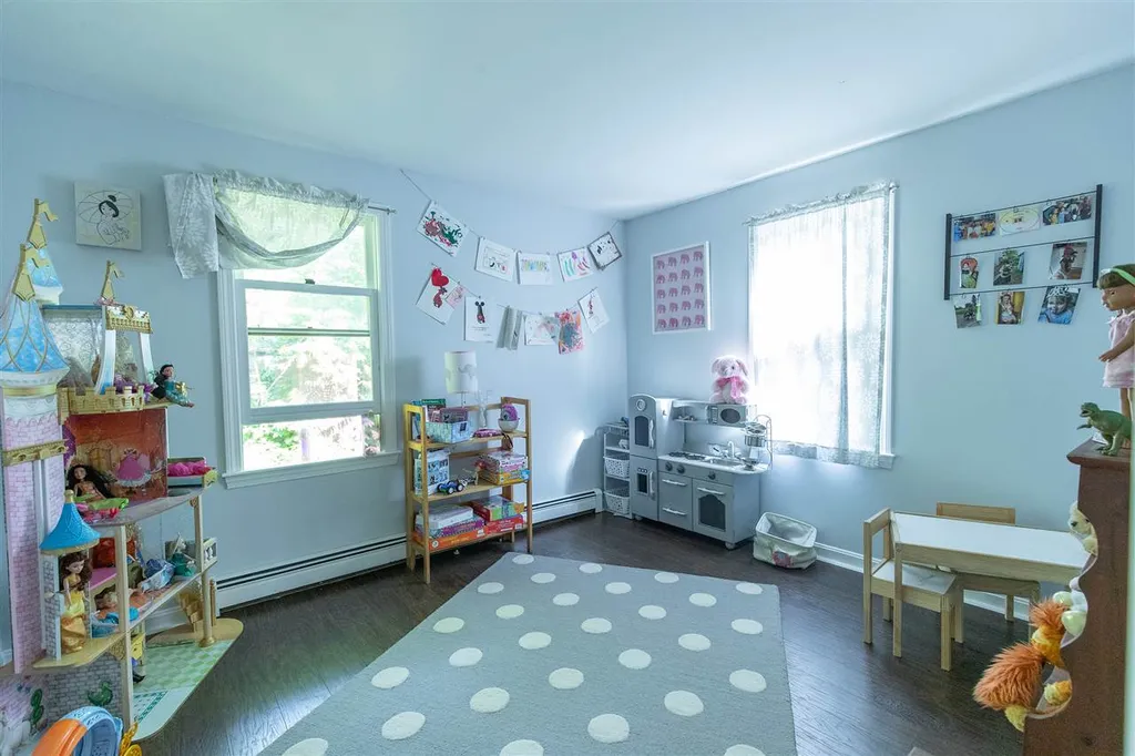304 Hillside Drive Henniker NH 03242