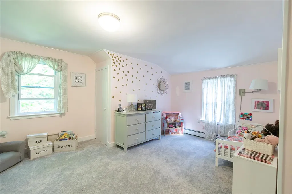 304 Hillside Drive Henniker NH 03242