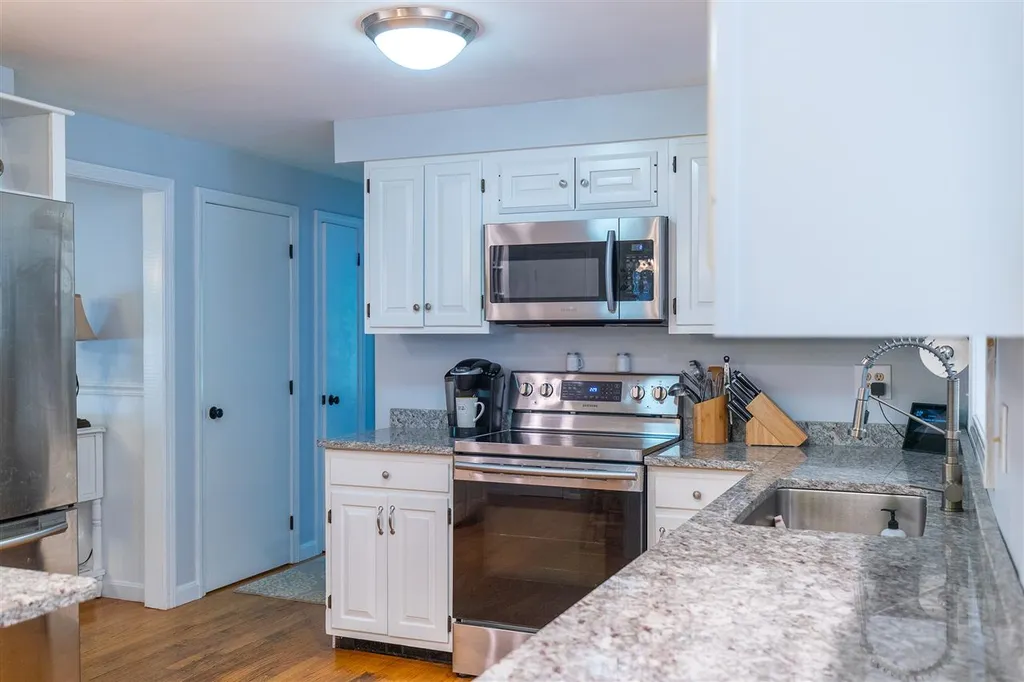 304 Hillside Drive Henniker NH 03242