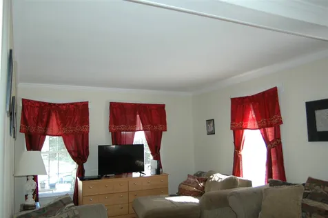 43 Elkins Street Franklin NH 03235