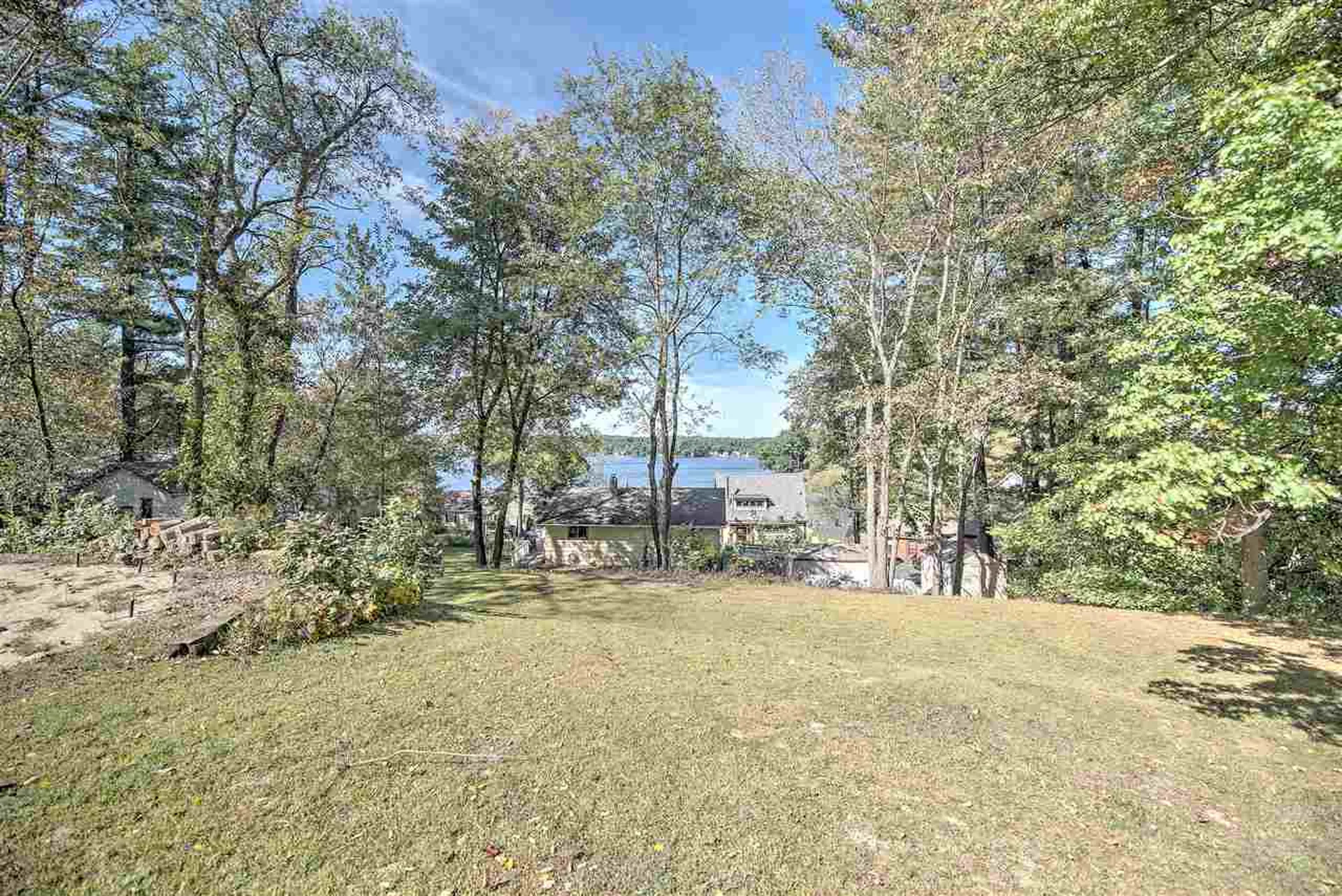 65 N Shore Road Derry NH 03038