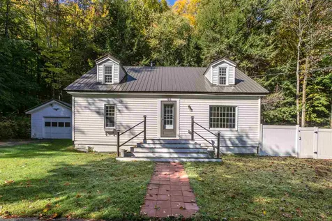166 Pine Street Newport NH 03773