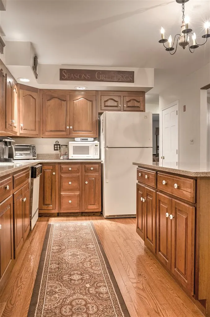 27 Partridgeberry Lane Swanzey NH 03446