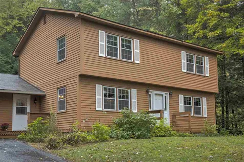 27 Partridgeberry Lane Swanzey NH 03446