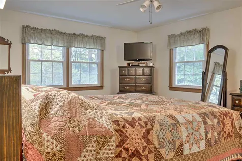 27 Partridgeberry Lane Swanzey NH 03446