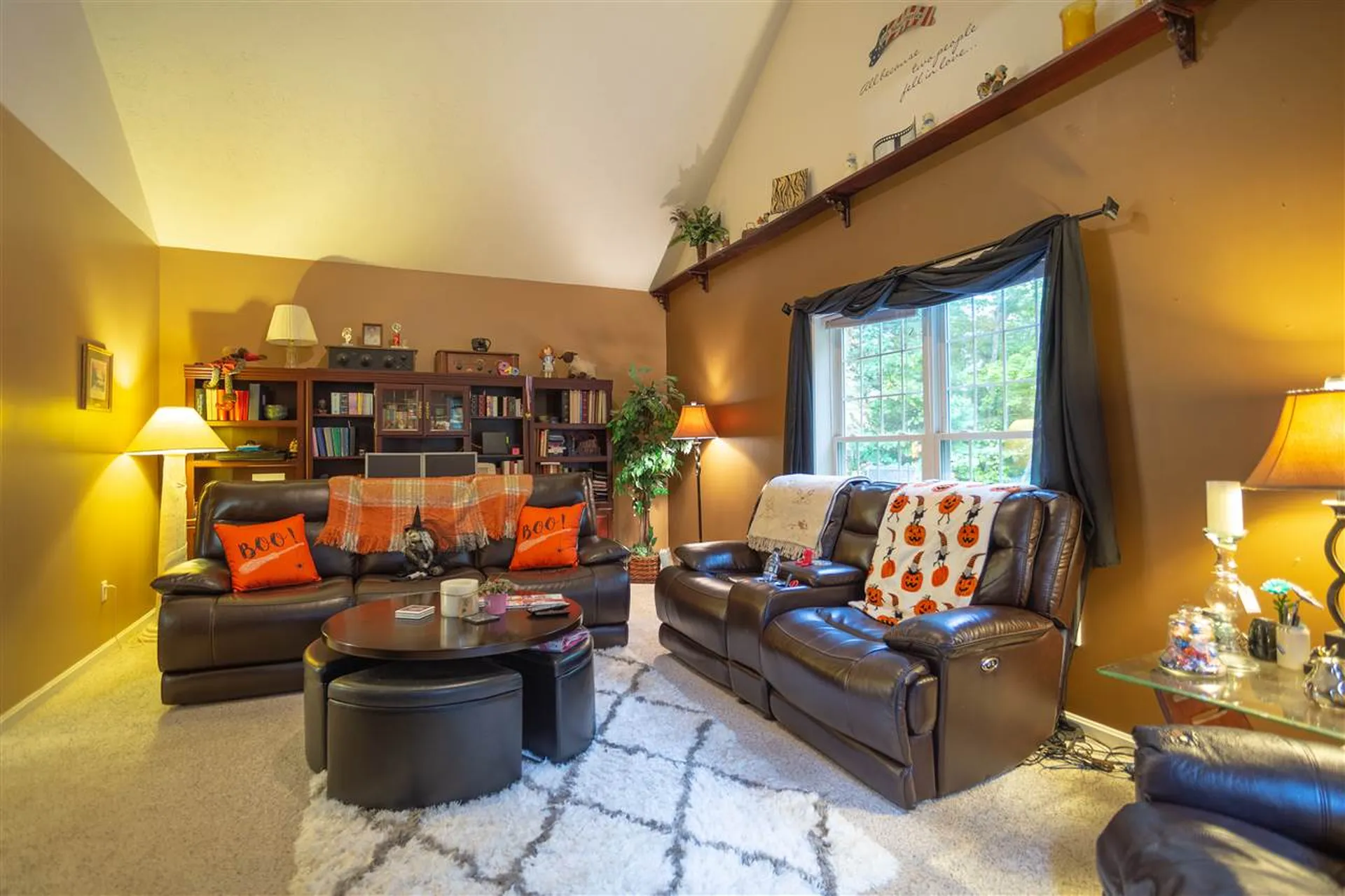 3 Quaker Drive Derry NH 03038