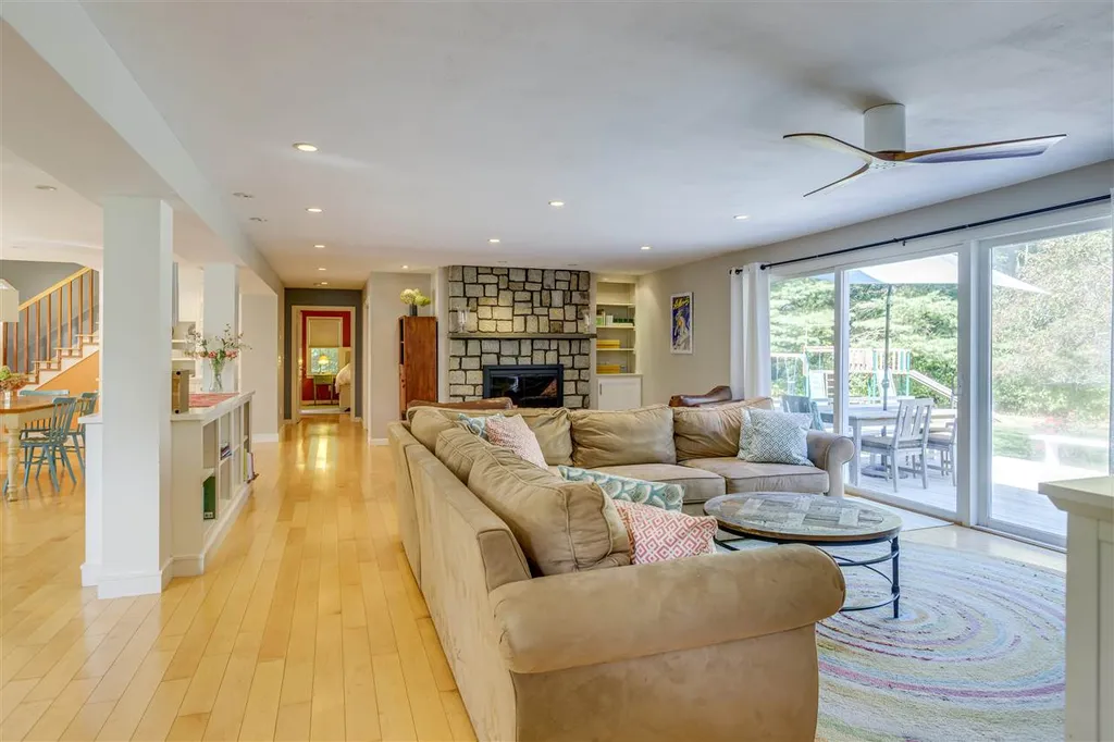 34 Fielding Way Rye NH 03870