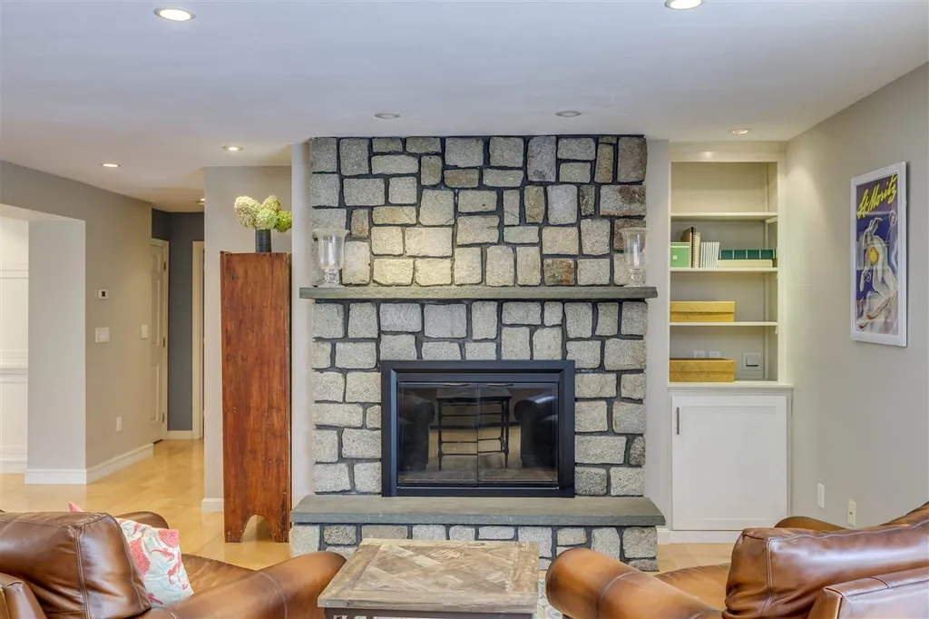 34 Fielding Way Rye NH 03870