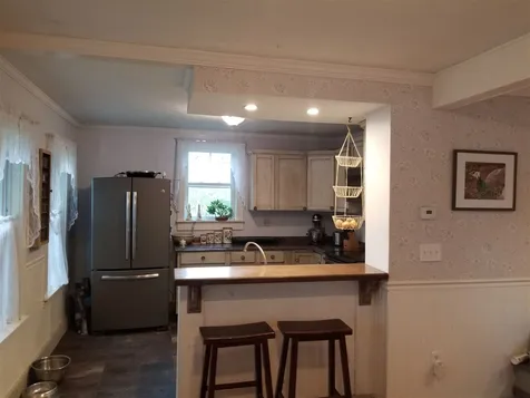 95 Windsor Road Claremont NH 03743