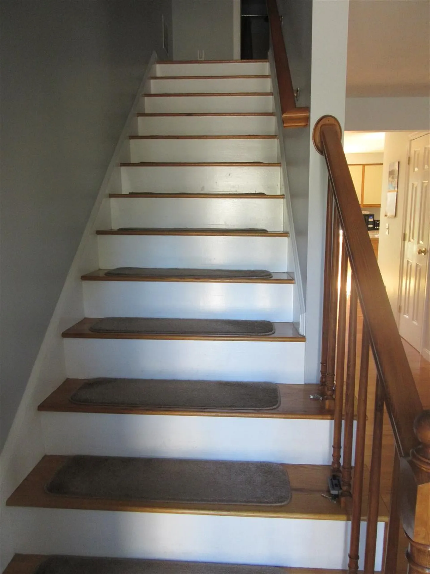 16 E Meadow Way Manchester NH 03109