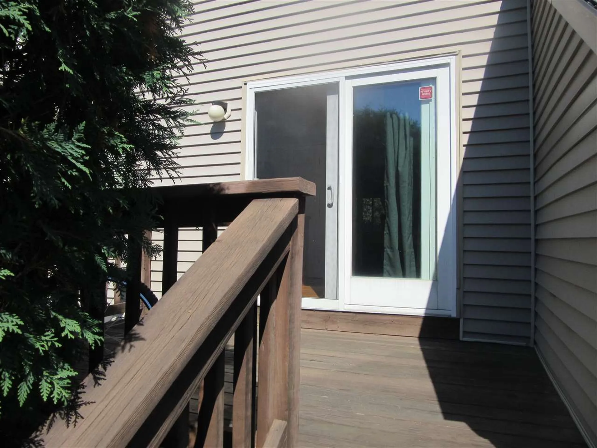 16 E Meadow Way Manchester NH 03109