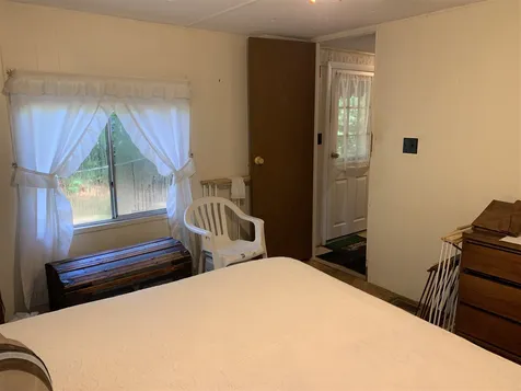 35 Pine Gate Road Plymouth NH 03264