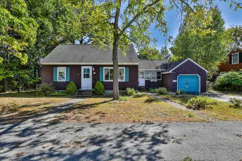 9 Belle Aire Avenue Nashua NH 03060