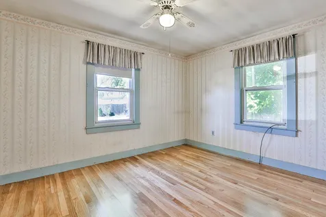 9 Belle Aire Avenue Nashua NH 03060