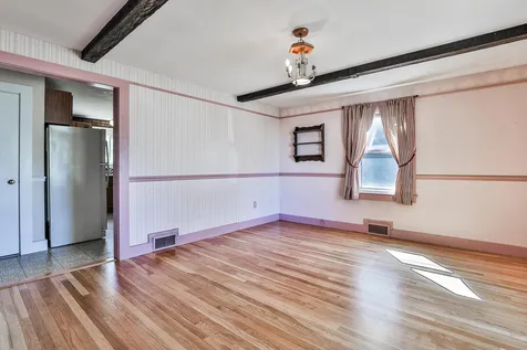9 Belle Aire Avenue Nashua NH 03060