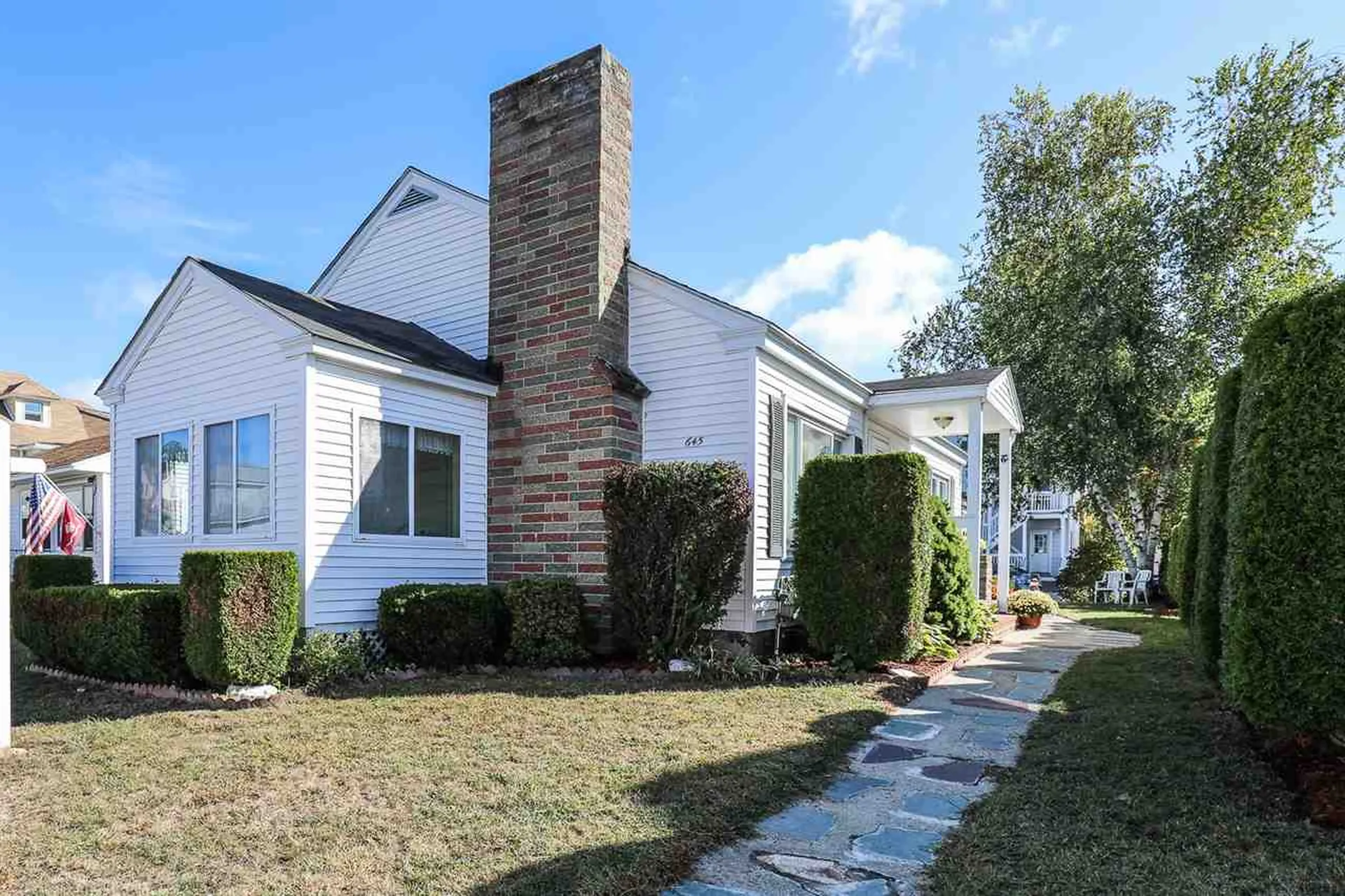 645 Hevey Street Manchester NH 03102