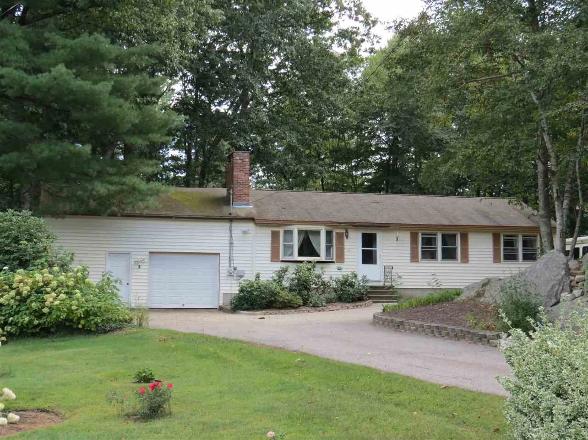 5 Cotton Farm Road Sandown NH 03873
