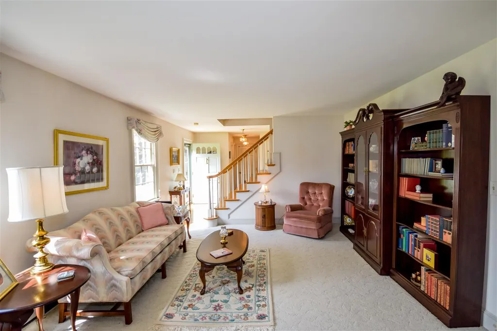 10 Foxtail Drive York ME 03909