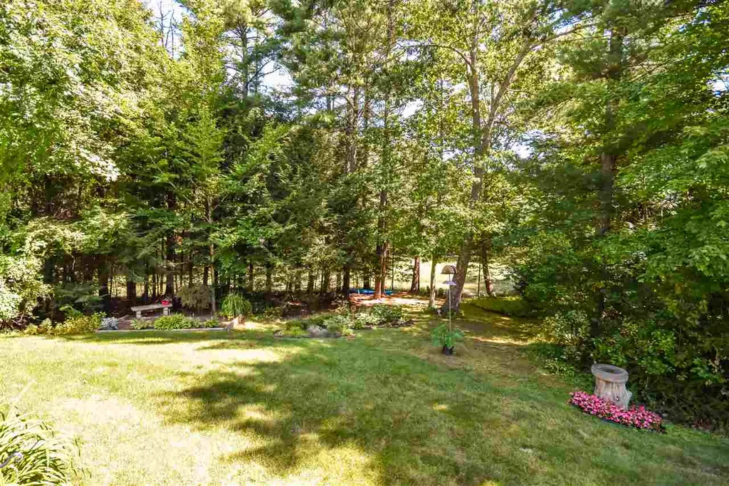 10 Foxtail Drive York ME 03909