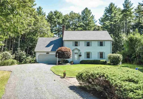 10 Foxtail Drive York ME 03909