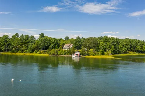 190 Piscataqua Road Durham NH 03824