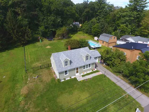 22 Border Street Amherst NH 03031