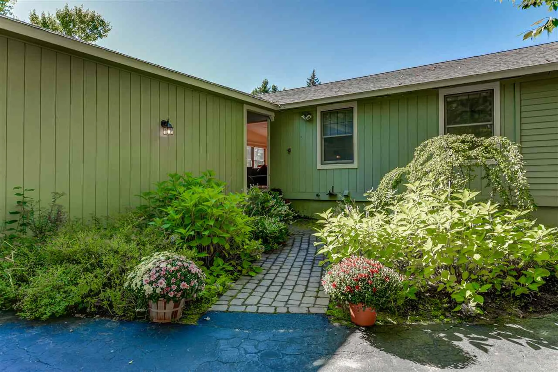 125 Hanson Drive Moultonborough NH 03254