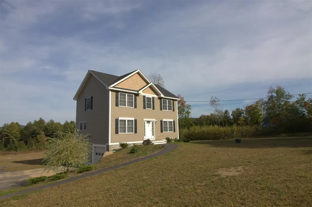 211 Farrarville Road Belmont NH 03220