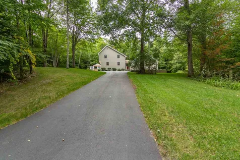 128 Wildcat Road Barrington NH 03825-3422
