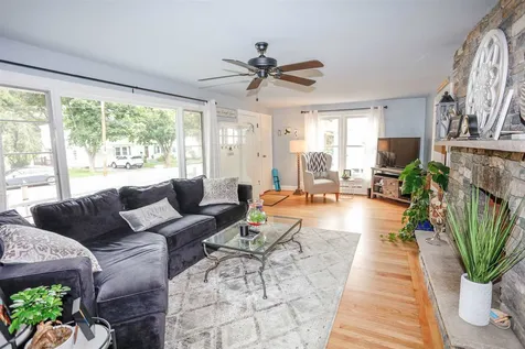 76 Sunset Road Portsmouth NH 03801