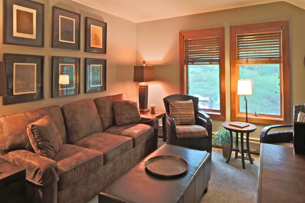 1226 East Ash Road Plymouth VT 05056