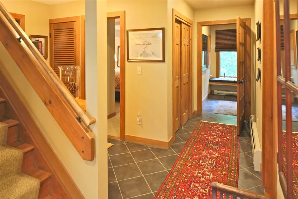 1226 East Ash Road Plymouth VT 05056