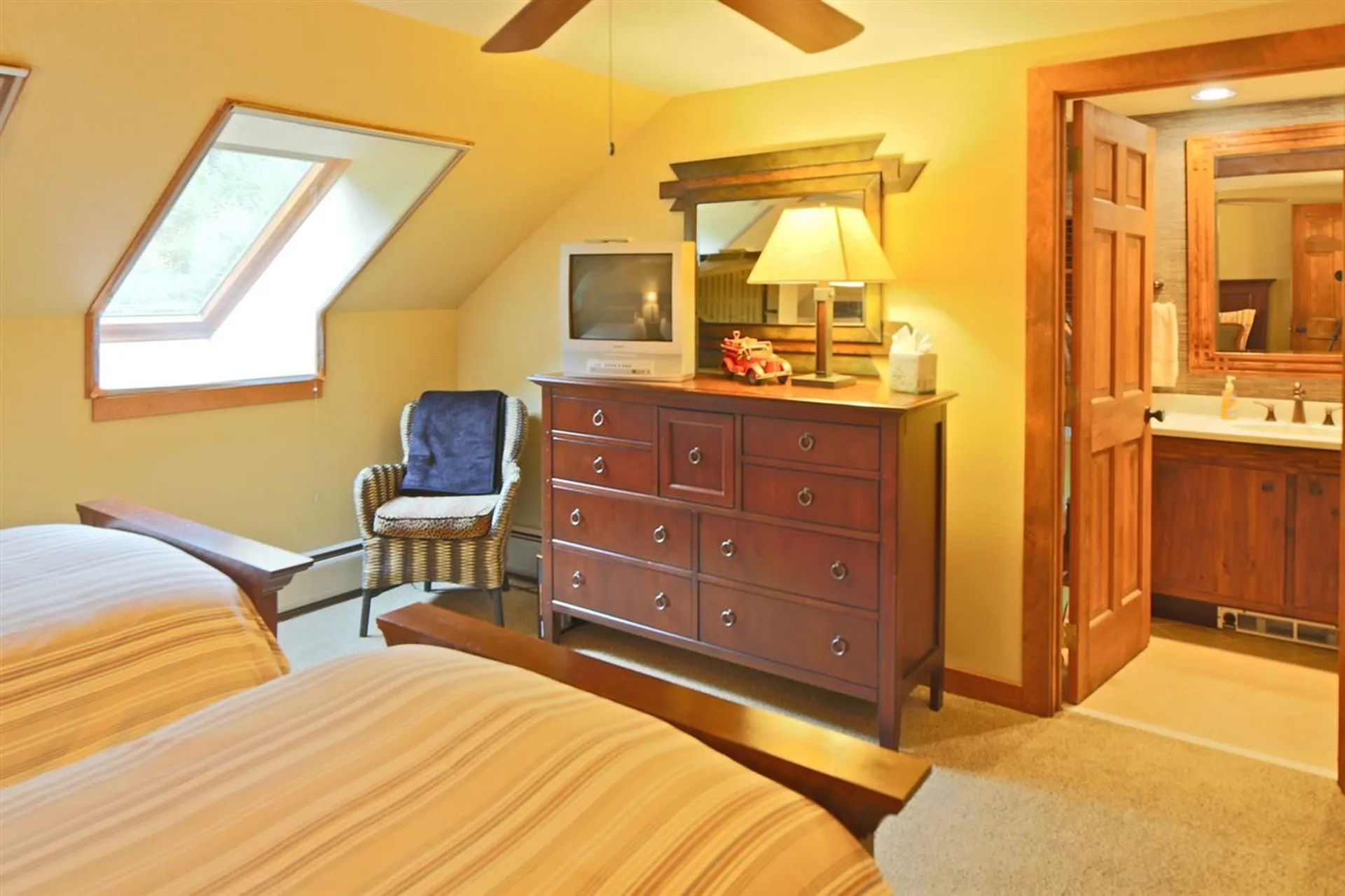 1226 East Ash Road Plymouth VT 05056