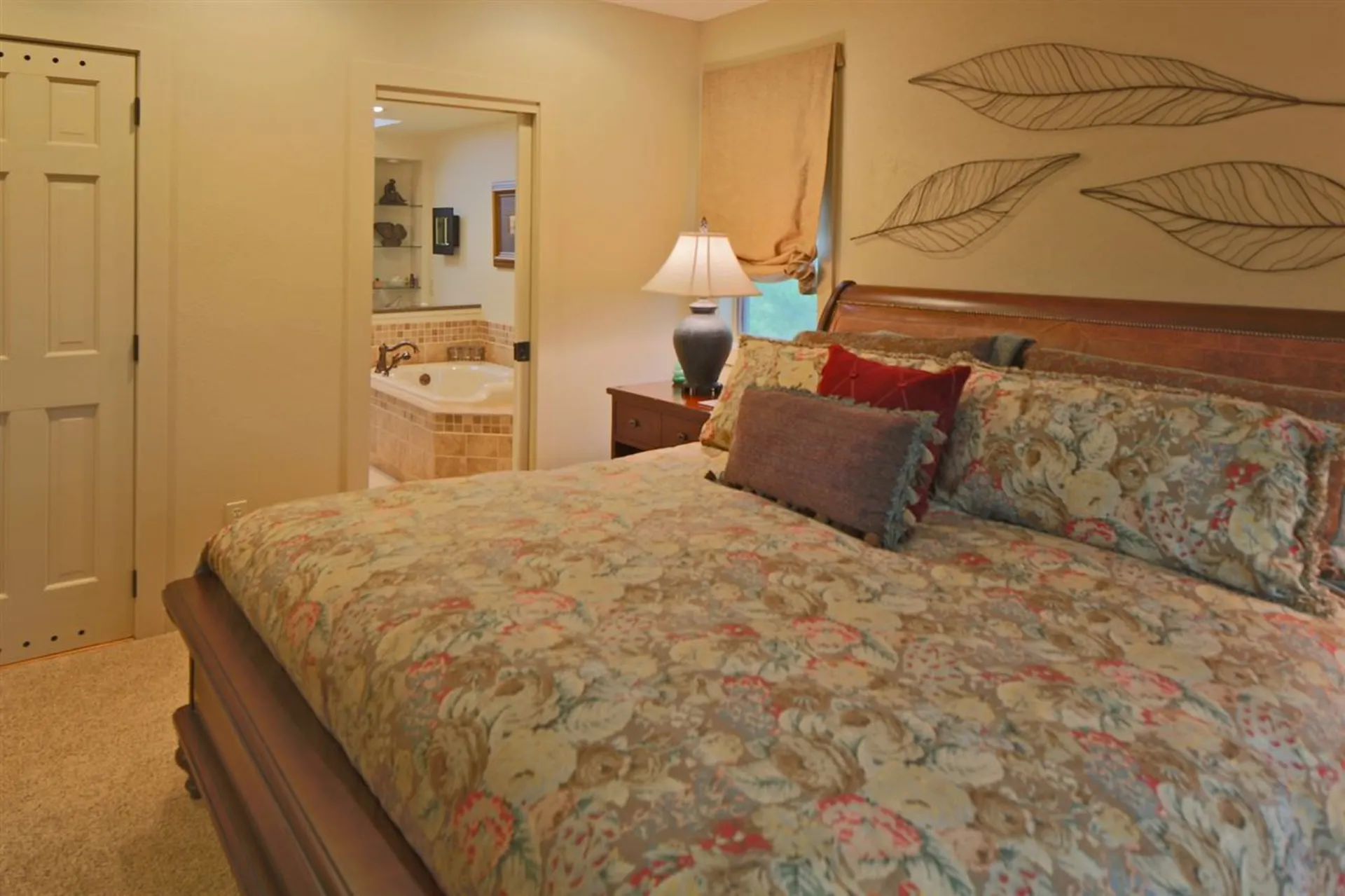 1226 East Ash Road Plymouth VT 05056