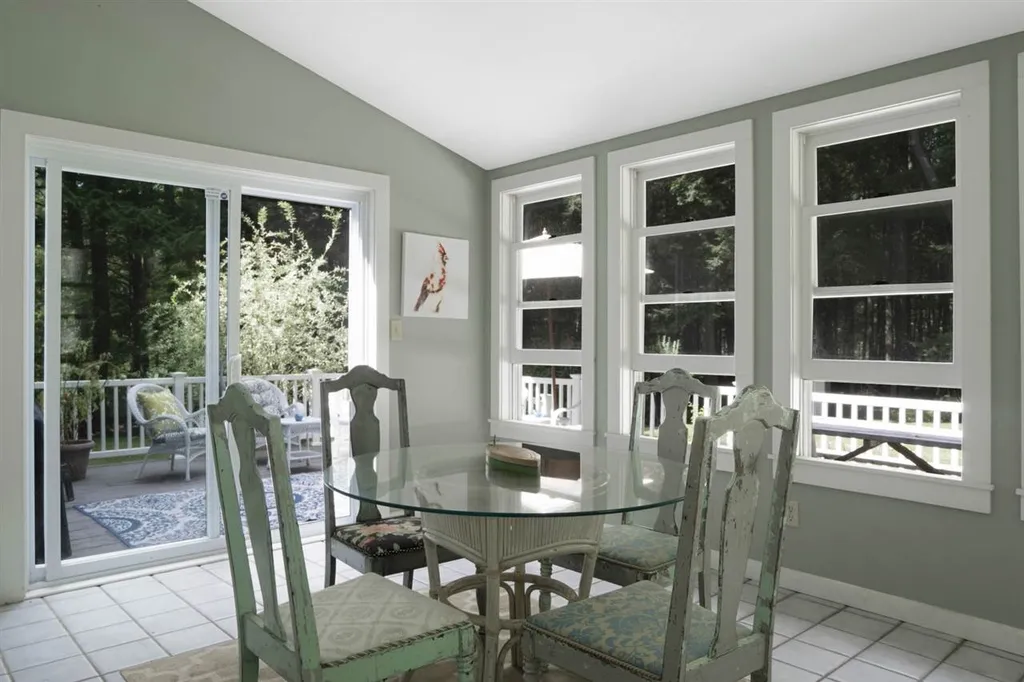 174 Taylor Road Peterborough NH 03458