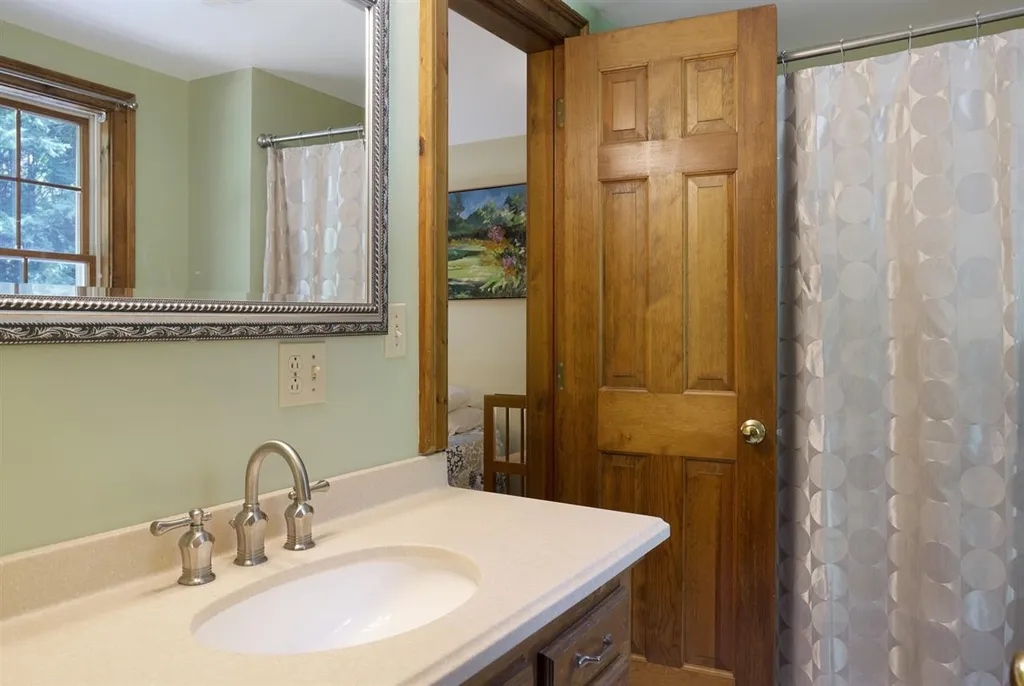 174 Taylor Road Peterborough NH 03458