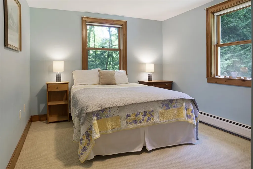 174 Taylor Road Peterborough NH 03458