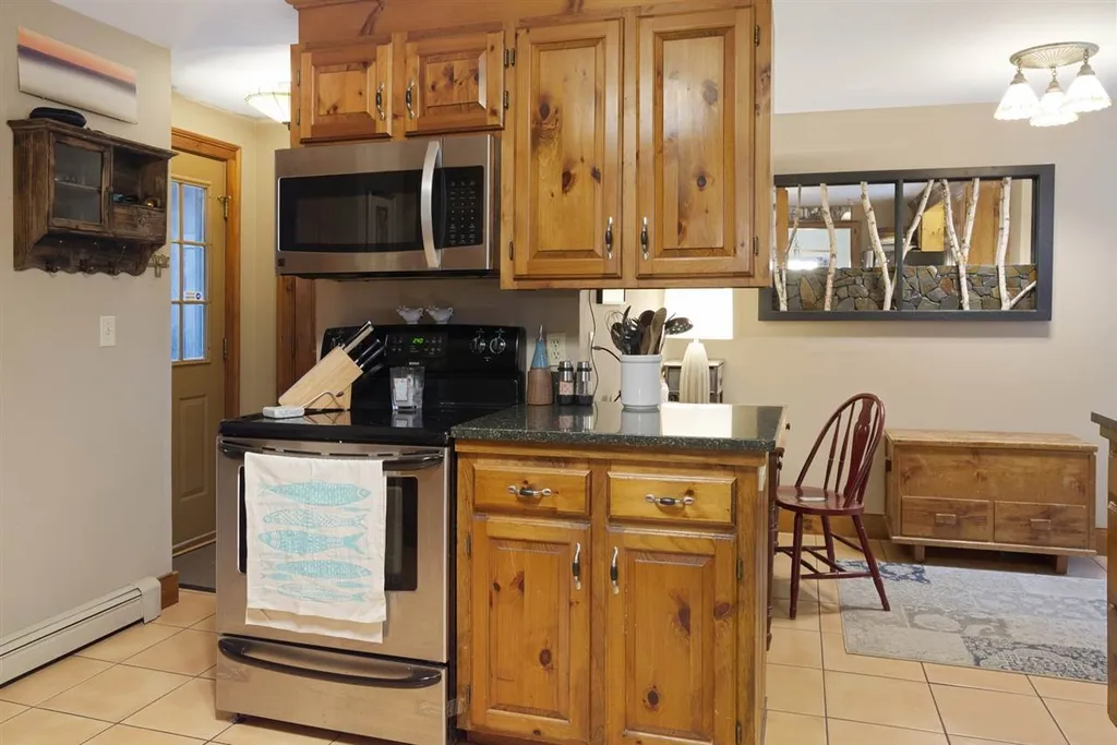 174 Taylor Road Peterborough NH 03458
